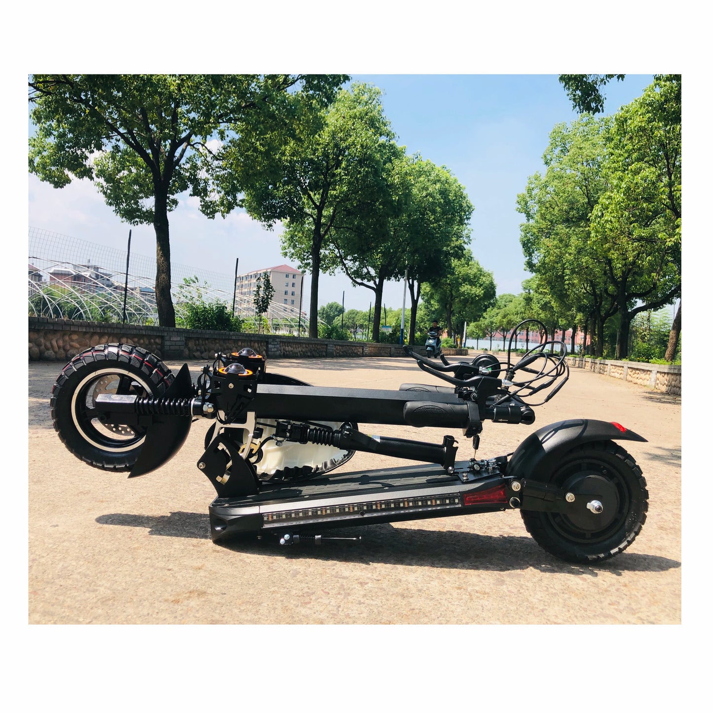 8.5 Inch Tire D8 Pro Electric Scooter